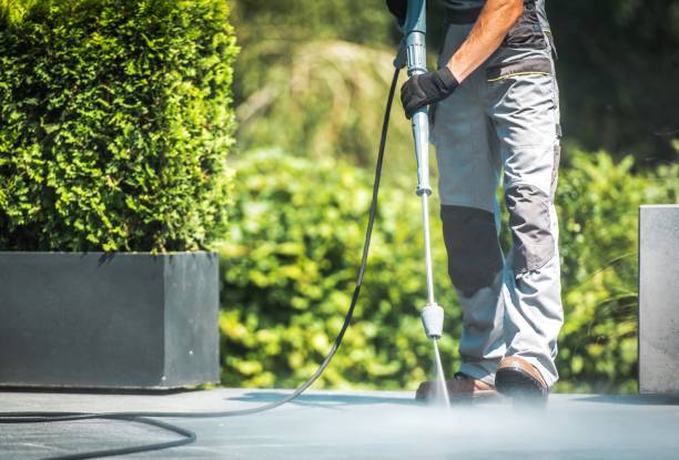 Best Restaurant Pressure Washing  in Poinciana, FL